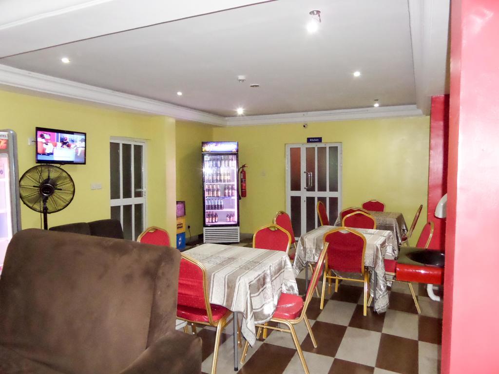 לגוס Ghatview Hotel מראה חיצוני תמונה